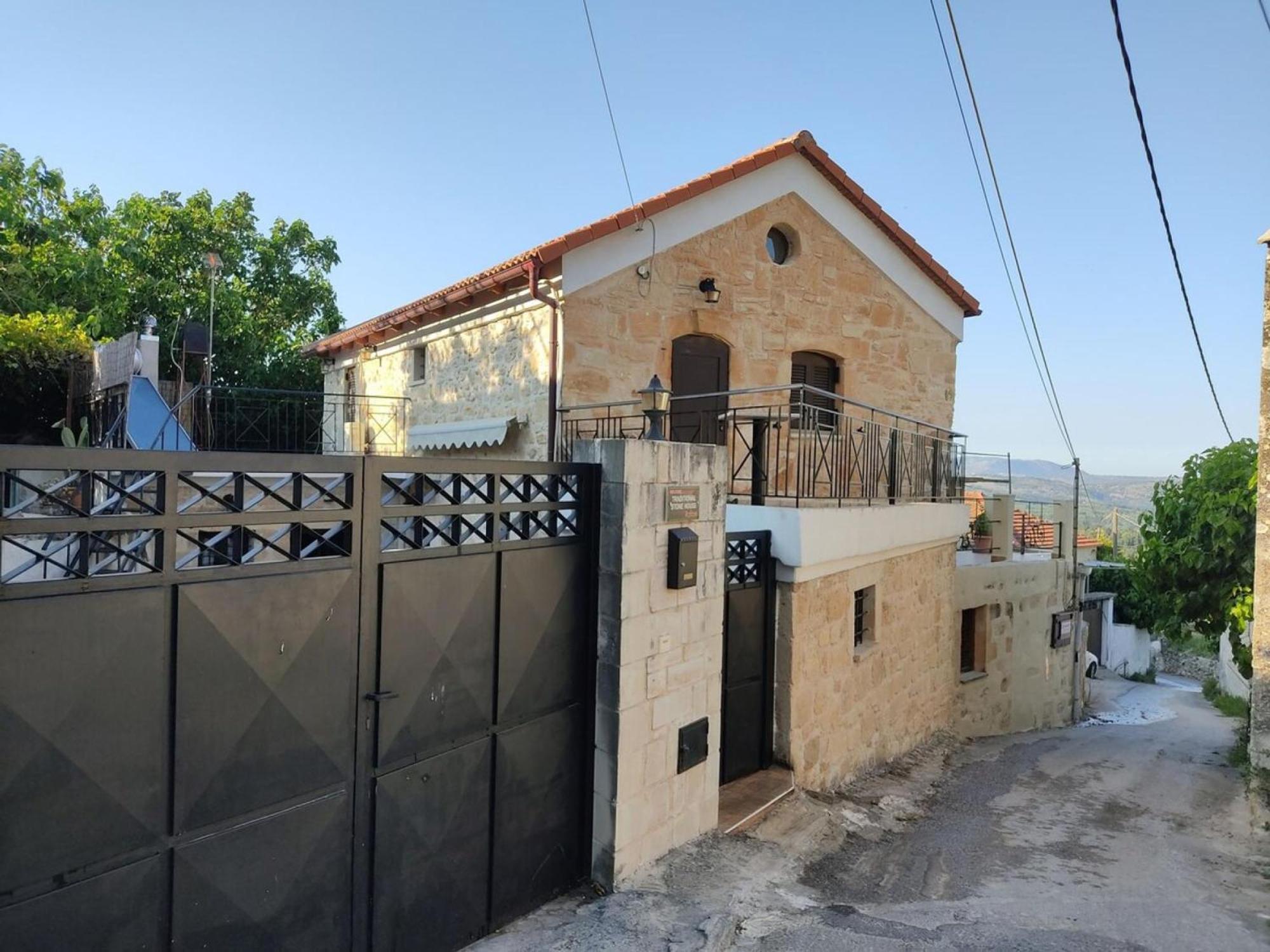 Willa Traditional Stone House Rafael Tzitzifés Zewnętrze zdjęcie